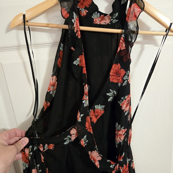 Lulu's Black and Red Floral Backless Dress Jane Anne Size XL - Picture 9 of 15